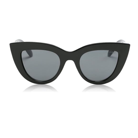 Large Cat Eye Sunglasses  - Picture 3 of 5